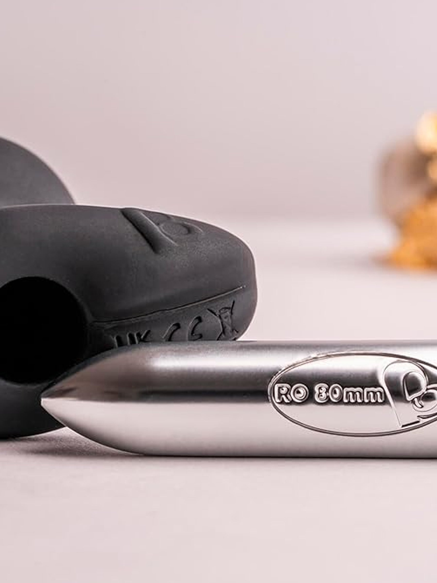 Rocks Off Butt Throb - Black vibrating anal plug