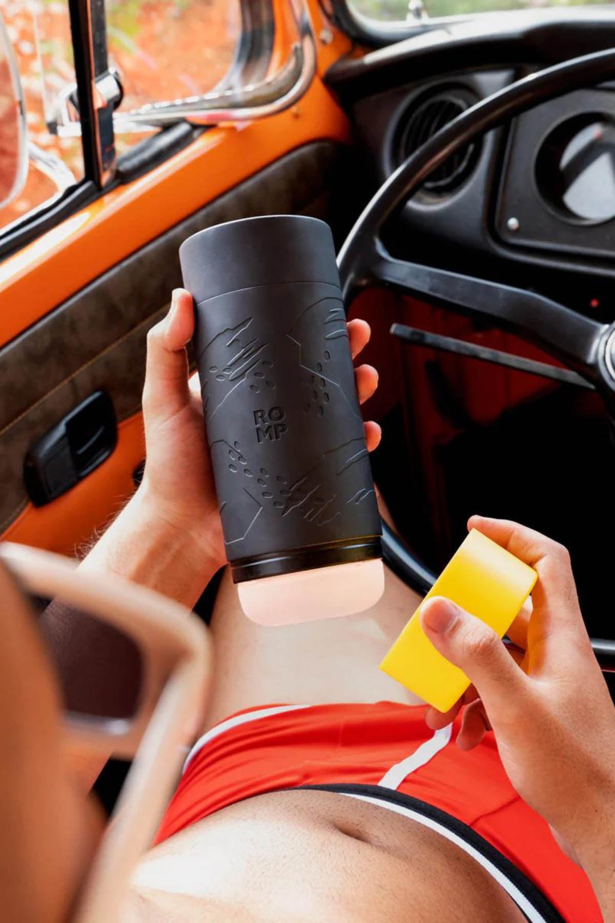 ROMP Dash - Male Masturbator