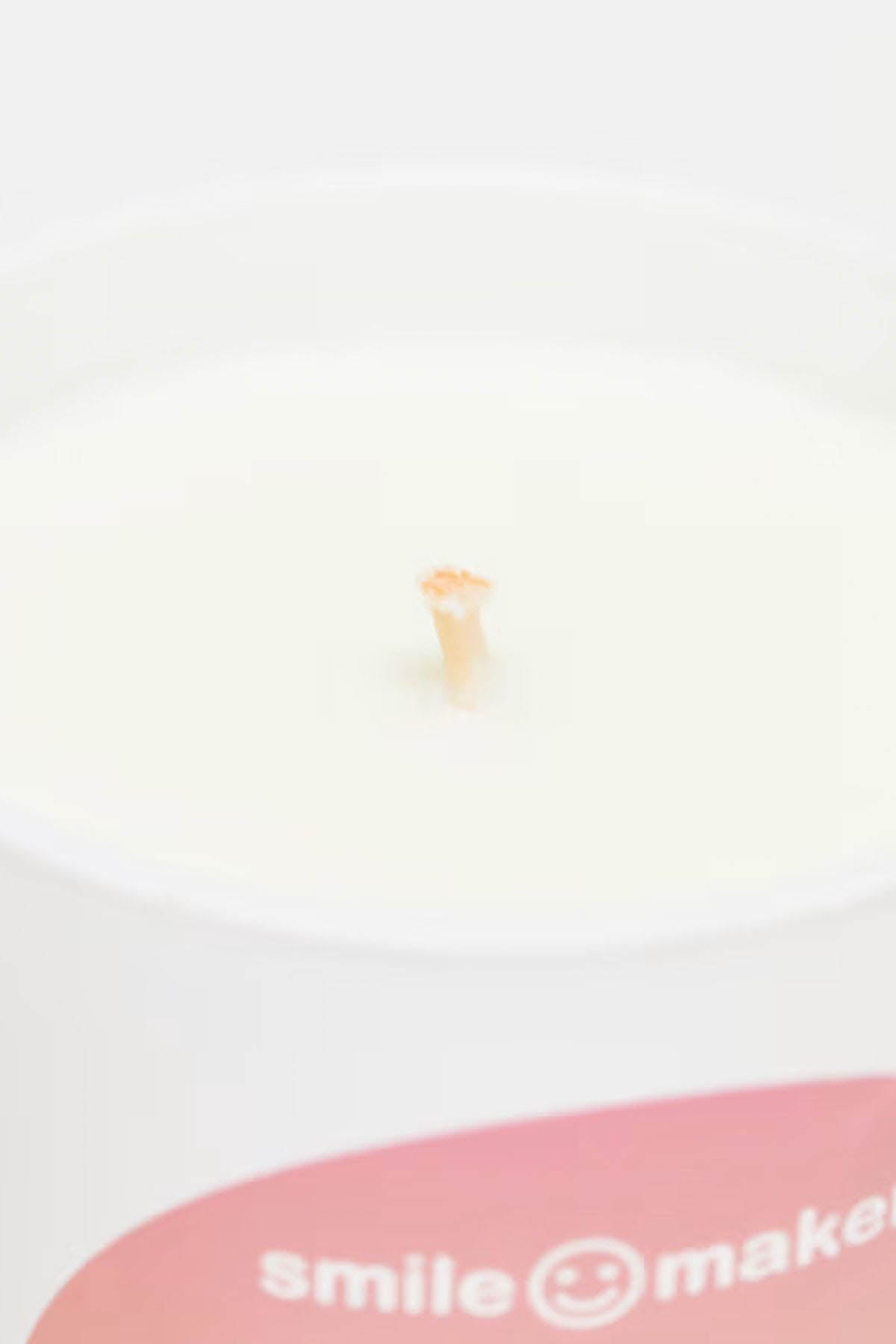 Smile Makers Orgasmic Manifestation of Tender Massage Candle